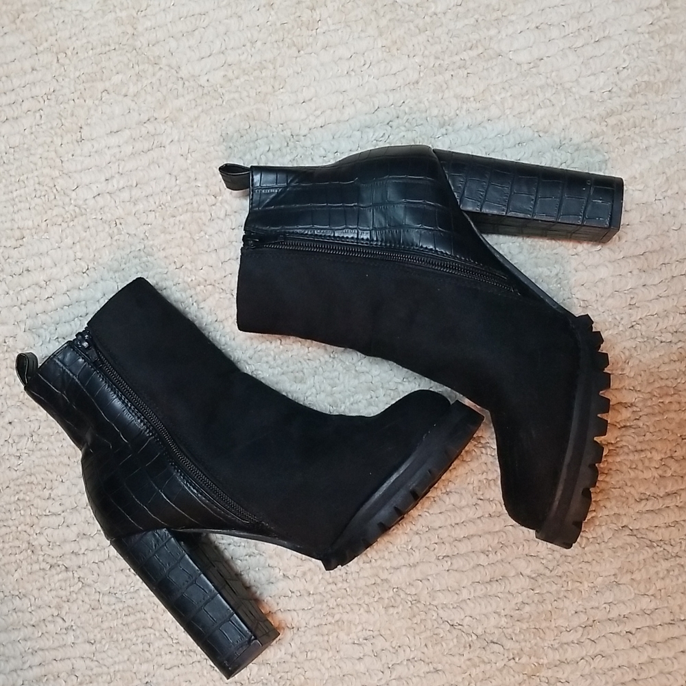 Krush Black Boot (3.5 block heel)